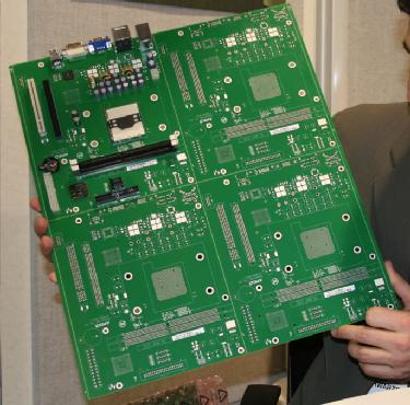 Projet de carte mre DTX (244x200 mm) prsent par AMD