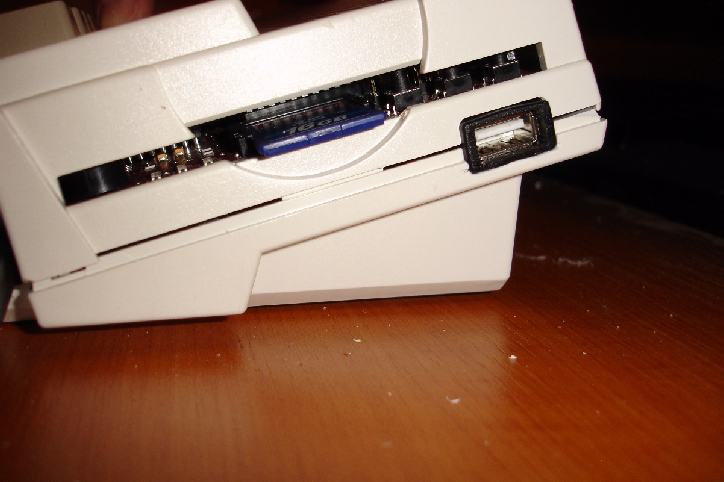Monter un port USB et un cran LCD pour HxC dans un A600
