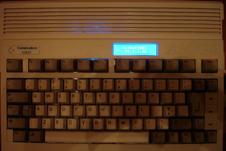 Monter un port USB et un cran LCD pour HxC dans un A600