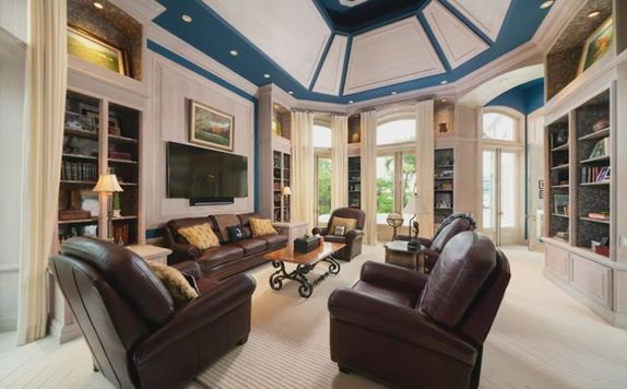 Villa Manchester