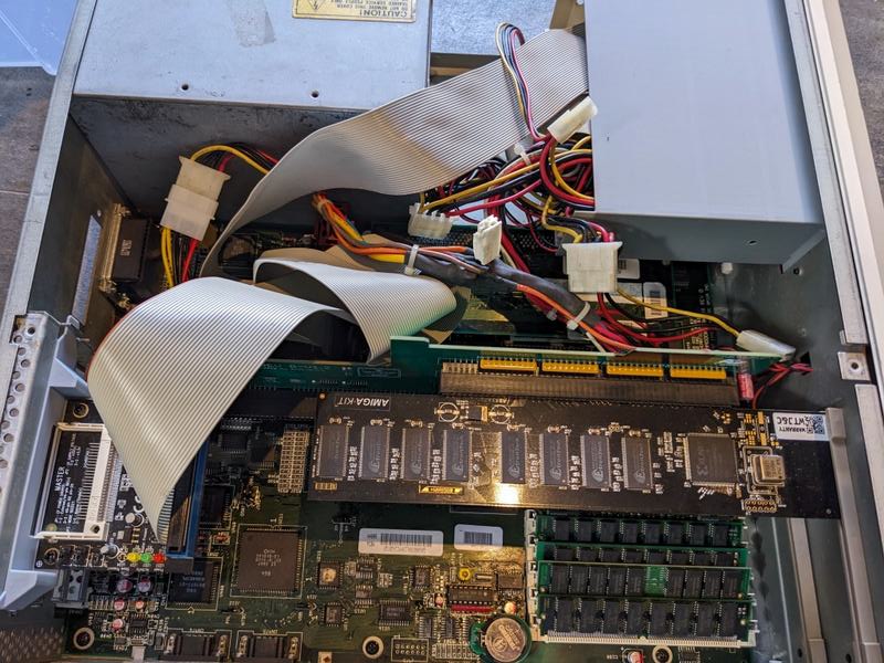 Restauration de deux Amiga 4000