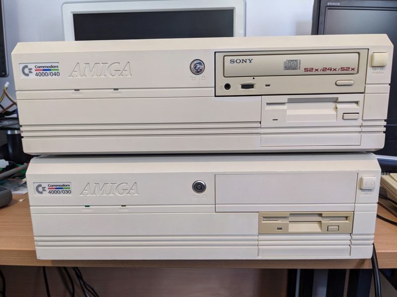 Restauration de deux Amiga 4000